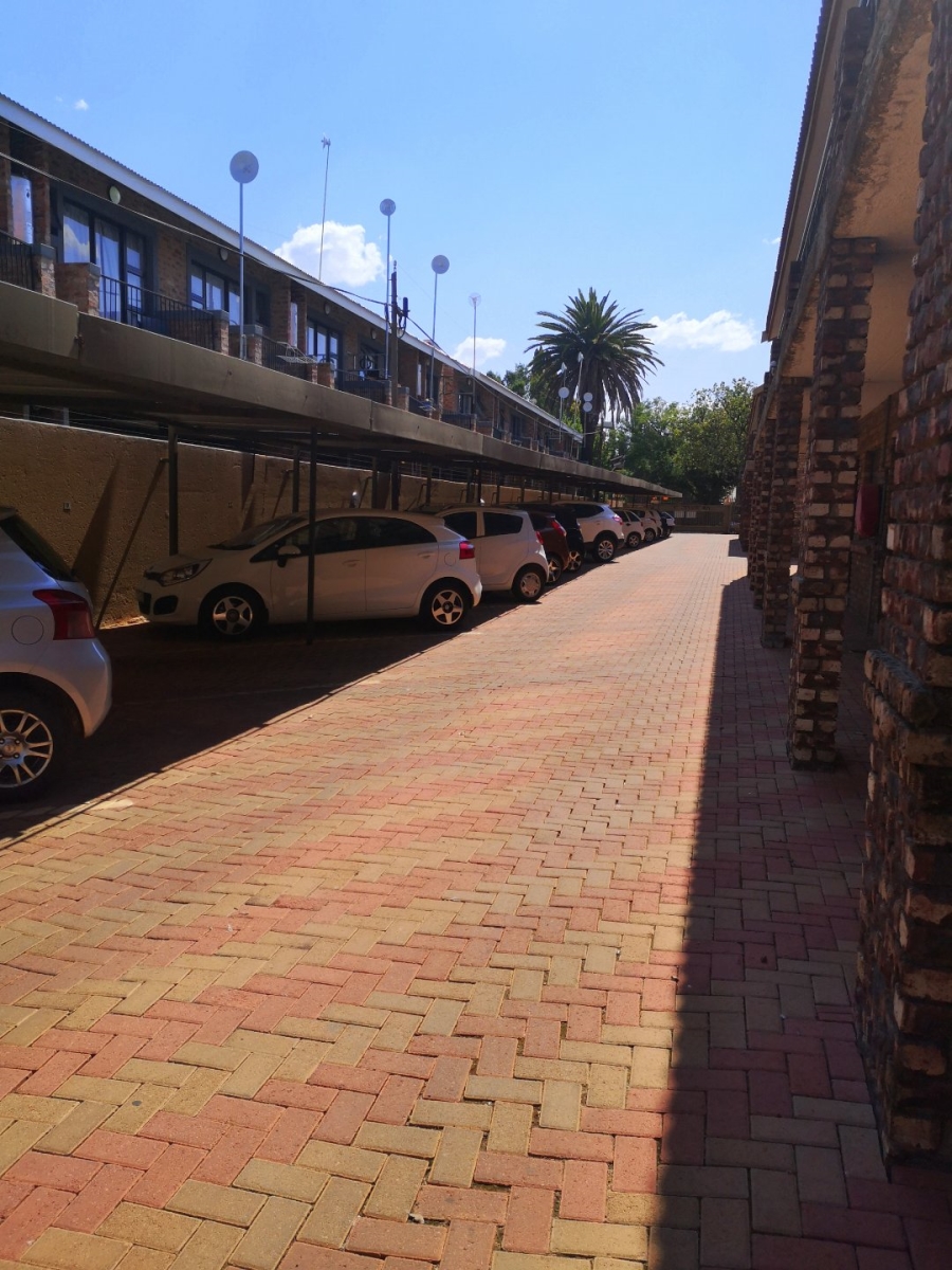 2 Bedroom Property for Sale in Die Bult North West